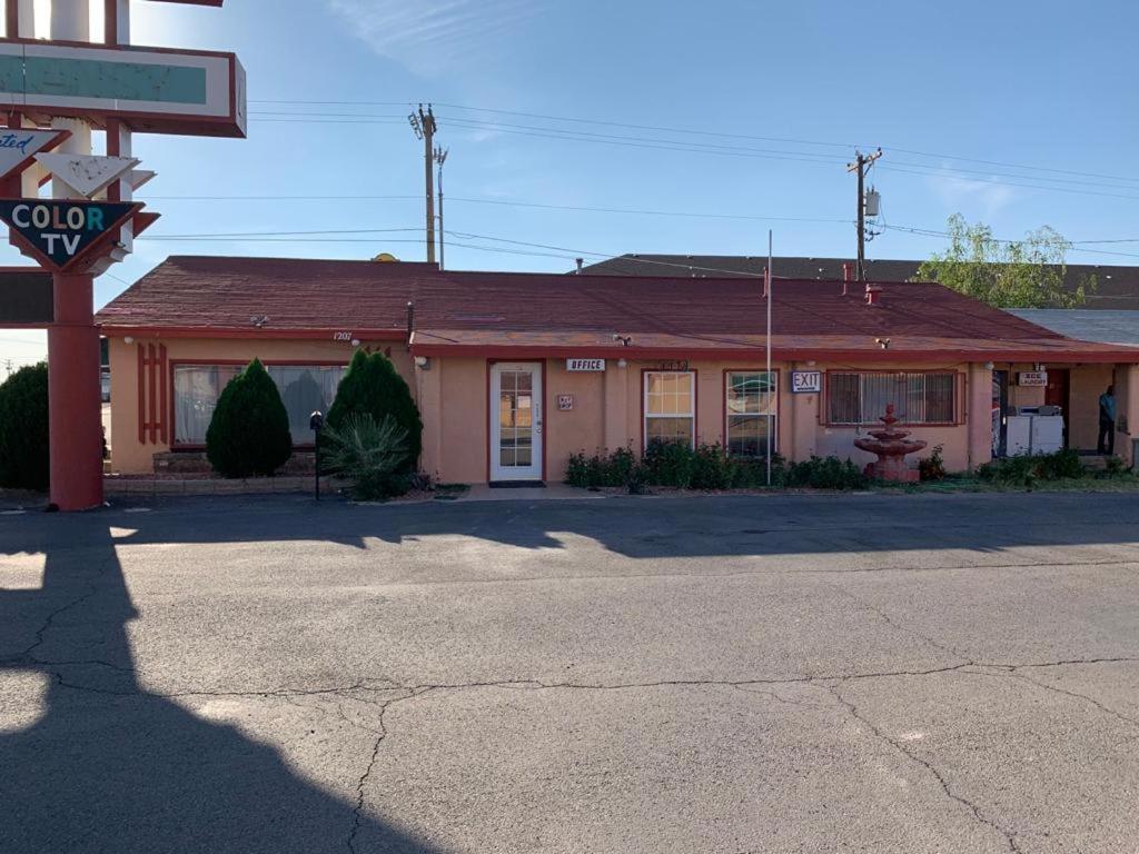 Western Motel Deming Εξωτερικό φωτογραφία